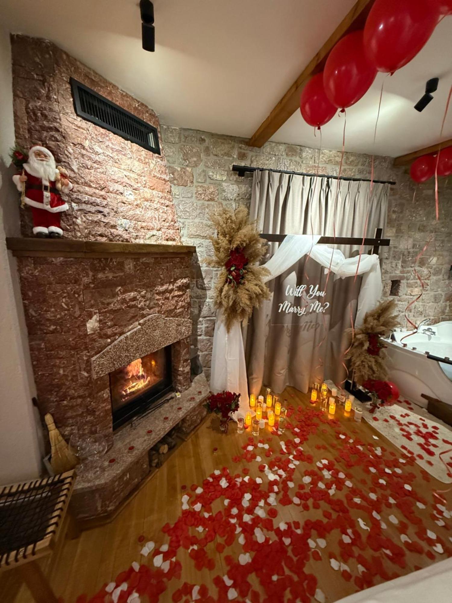 Hotel Ambassador Voskopojë 外观 照片